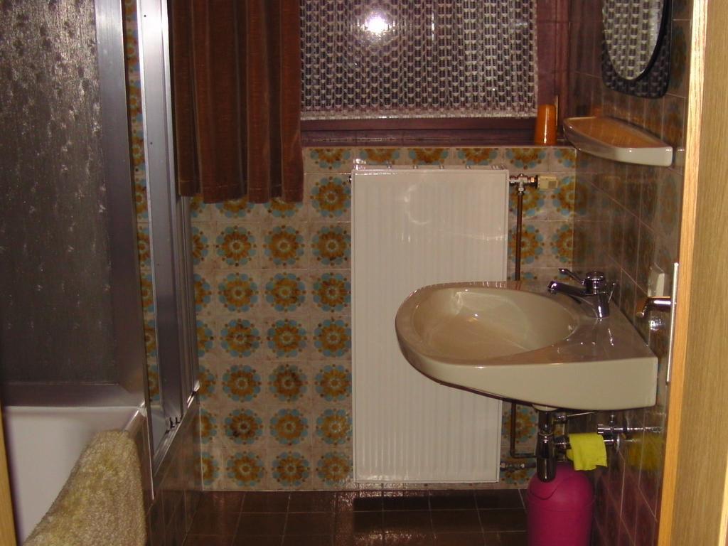 Appartement Ria Bad Kleinkirchheim Δωμάτιο φωτογραφία
